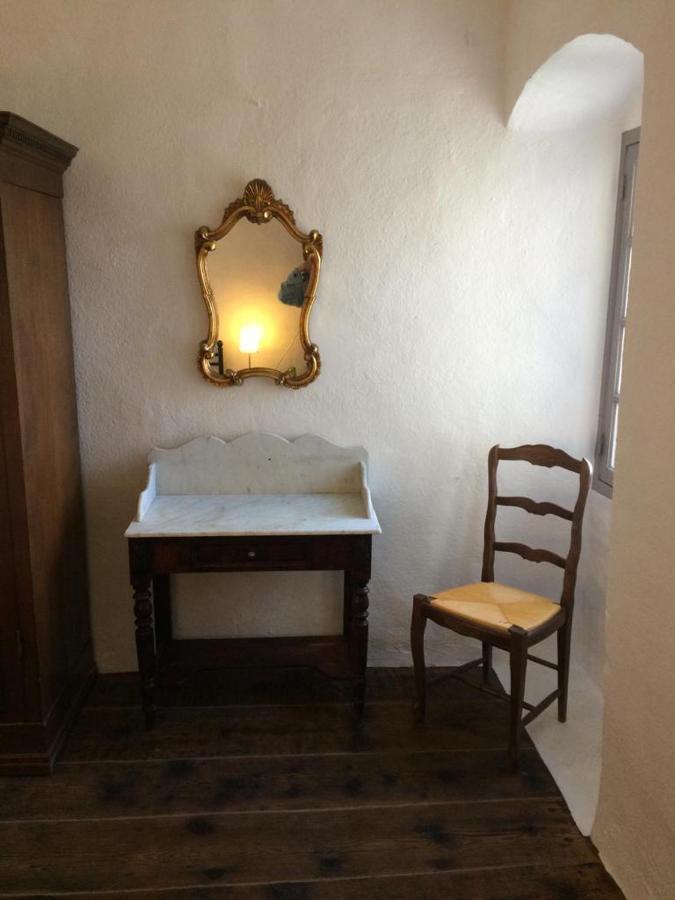Casa Franceschi Bed & Breakfast Pioggiola Ngoại thất bức ảnh